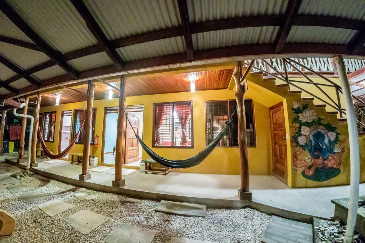 Casa Zen Guesthouse & Yoga Center Playa Santa Teresa  Zewnętrze zdjęcie